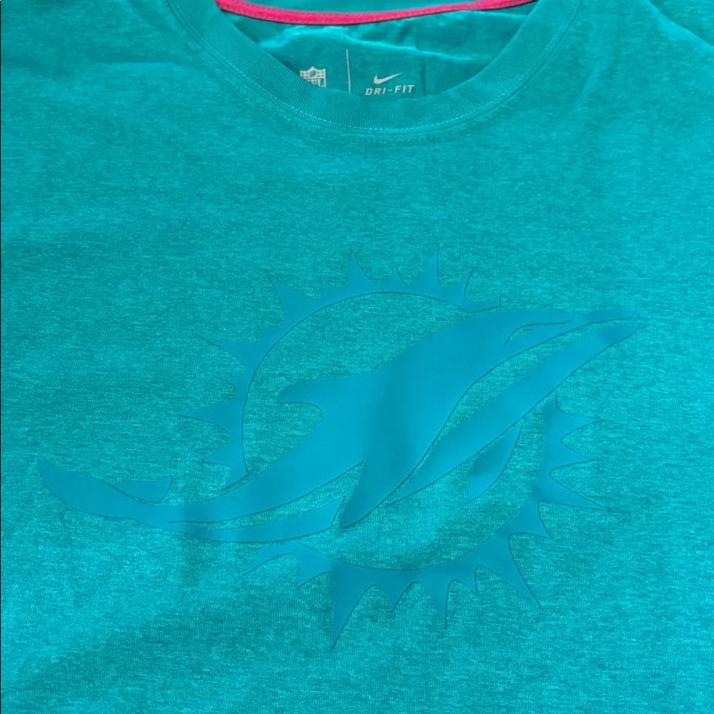 Nike Dri Fit NFL‎ Miami Dolphins Breast Cancer Awareness Tee